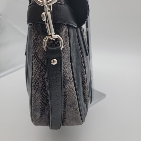 Coach Taylor Marin Handbag - Picture 8 of 16